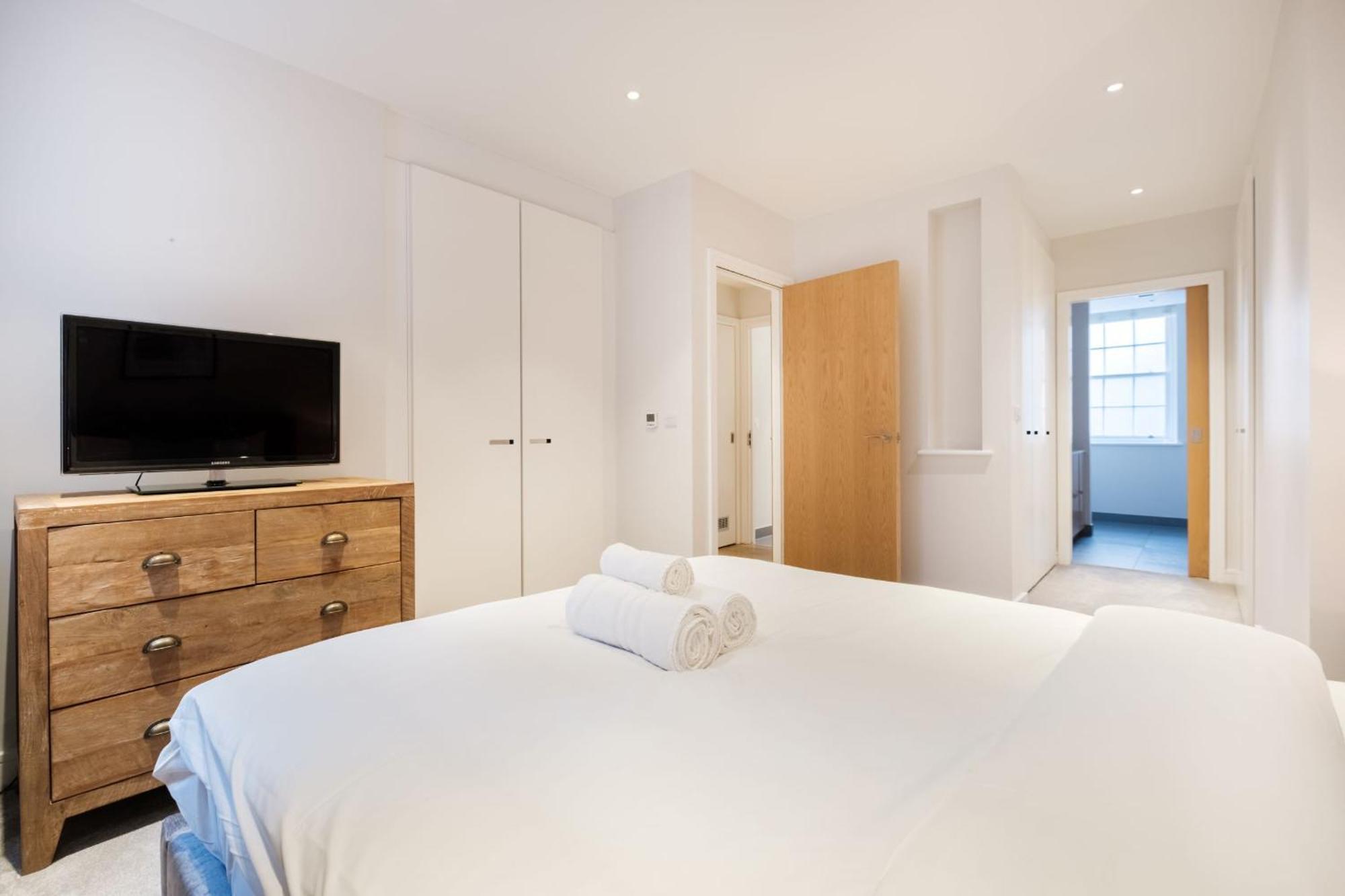 Apartament Of - 2br - Cityapartmentstay Londra