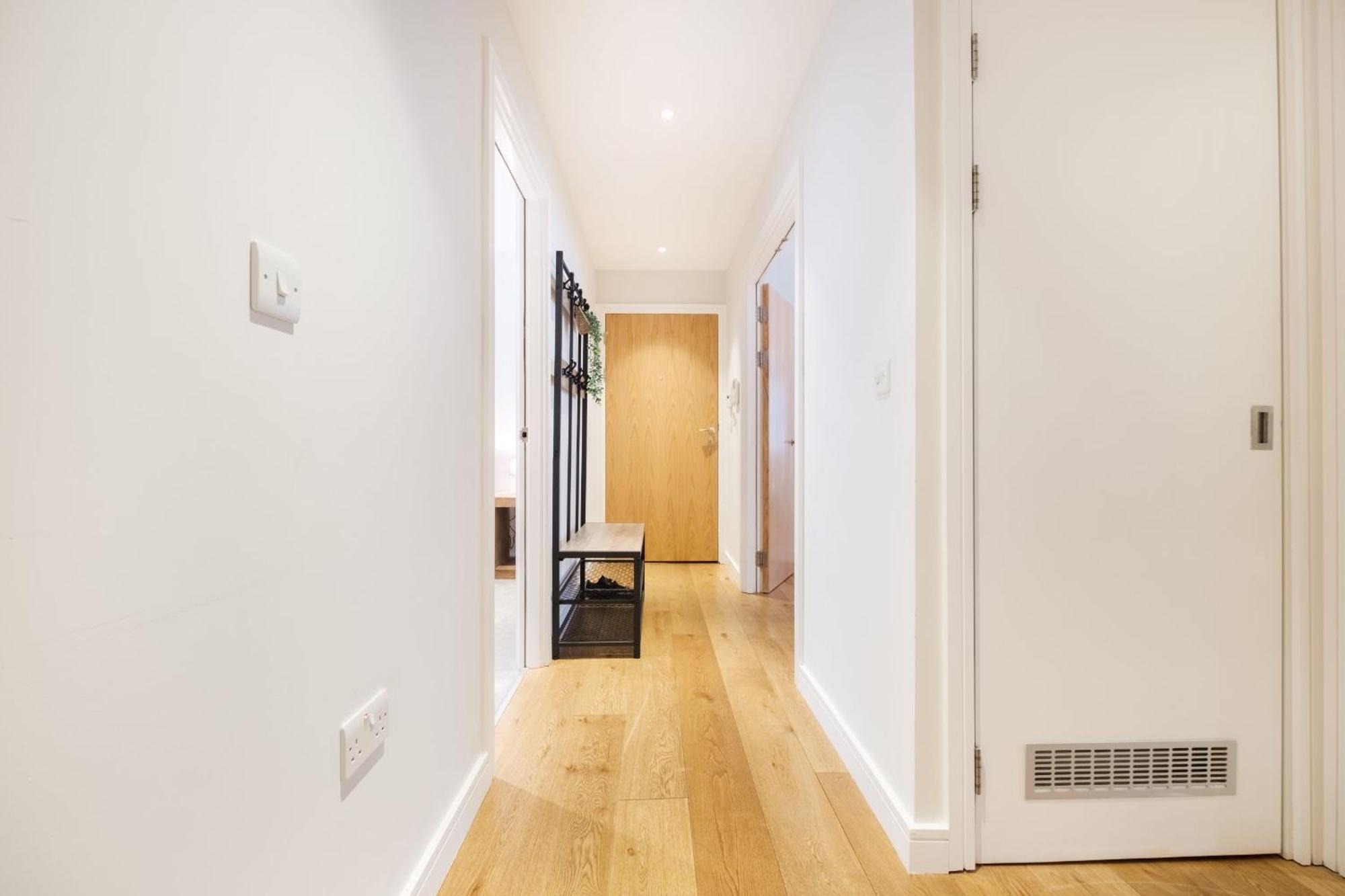 Of - 2br - Cityapartmentstay Londra