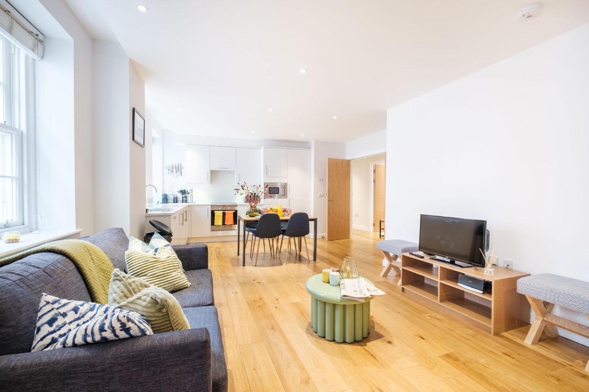 Of - 2br - Cityapartmentstay Apartament *
