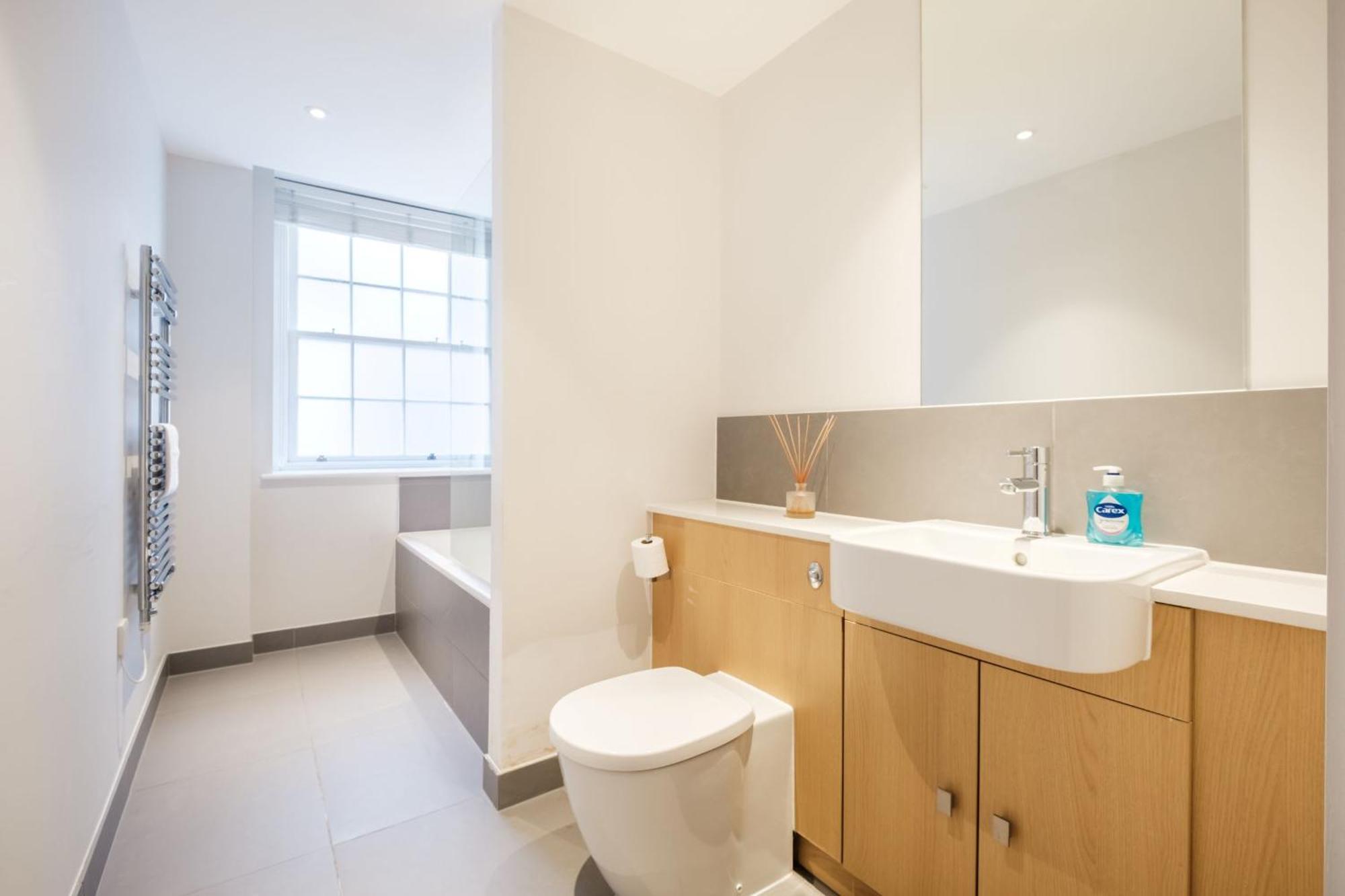 Of - 2br - Cityapartmentstay Apartament Londra